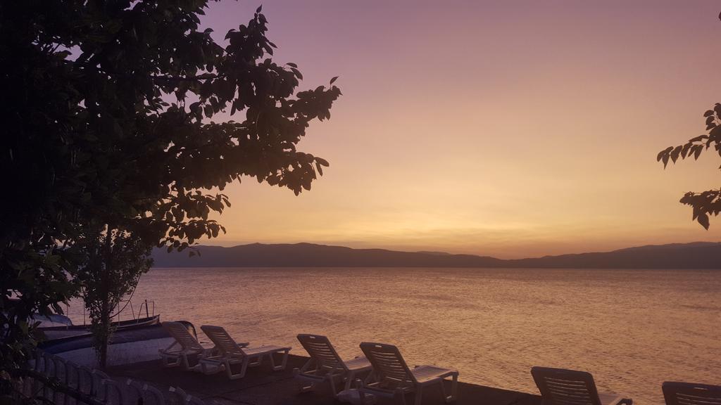 Apartments Villa Boris オフリド エクステリア 写真