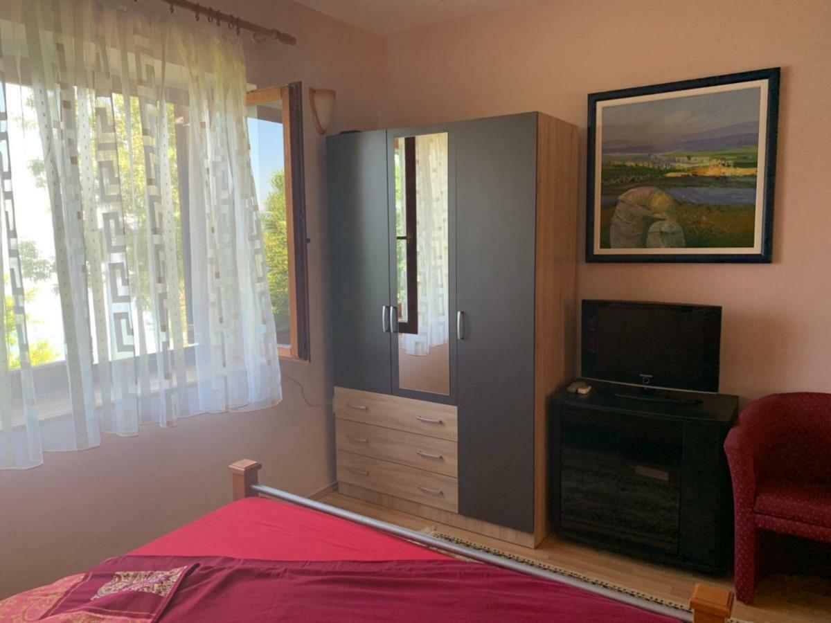 Apartments Villa Boris オフリド エクステリア 写真